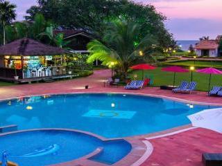 Hotel La Calypso à Baga Extérieur photo